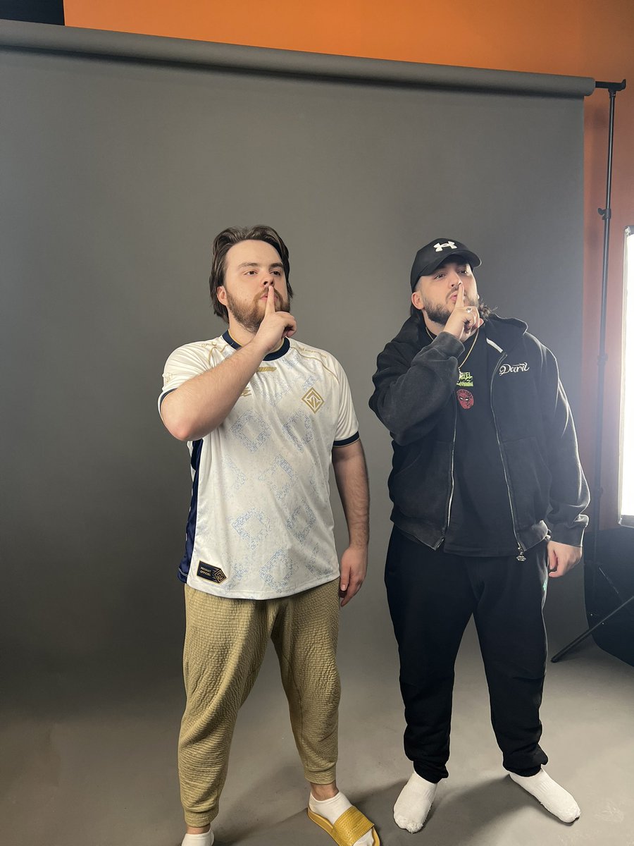 JL chiwa tweet media