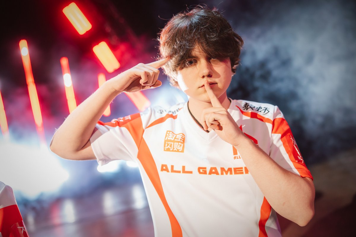 Soul Chains tweet media