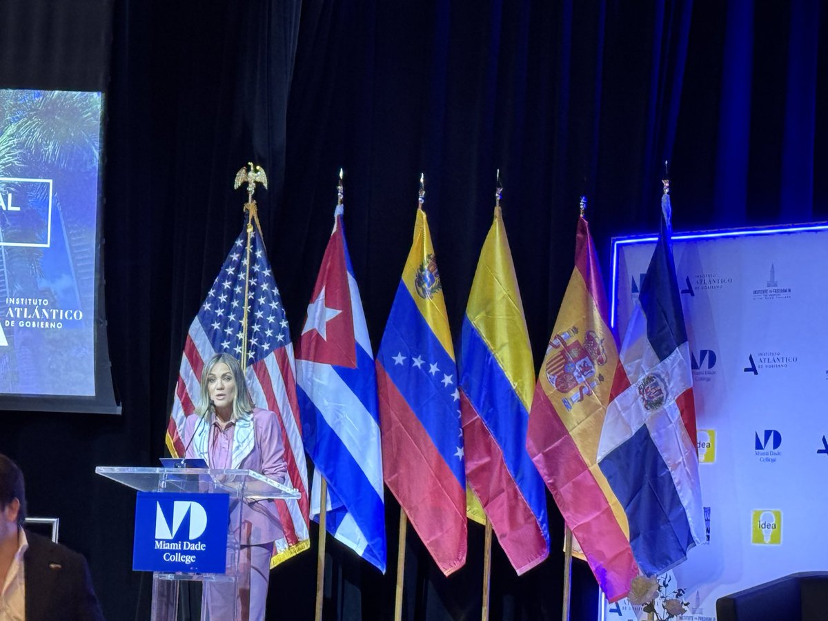 OBorrelli's tweet photo. On International Women’s Day, I honor women standing against dictatorship in Latin America

Last year at the Presidential Dialogue at @MDCollege , I had the honor of meeting @NituPerez,strong voice against Chavismo, and witnessing the leadership of @RosaMariaPaya and @bertavalle https://t.co/YGH0aoDYxT