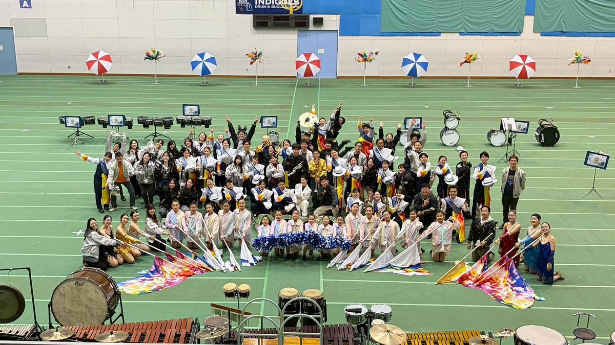 go_go_indigoes's tweet photo. 【 藍色コンサート2026 】

無事終演いたしました。
沢山の方に足を運んでいただき、温かい声援や拍手のおかげでやり切ることができました✨

ゲスト出演の八万南小学校カラーガード部さん
有志で合同演奏に参加してくださったJOKERSさん
一緒に楽しい時間を過ごせました🌼
ありがとございました！ https://t.co/TjfPOS7P2I