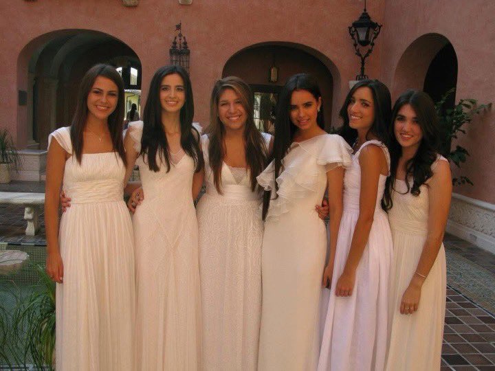 Sofia Carson Info tweet media