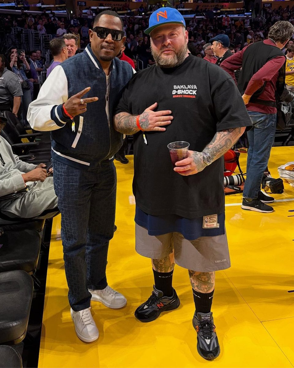 Modern Notoriety tweet media