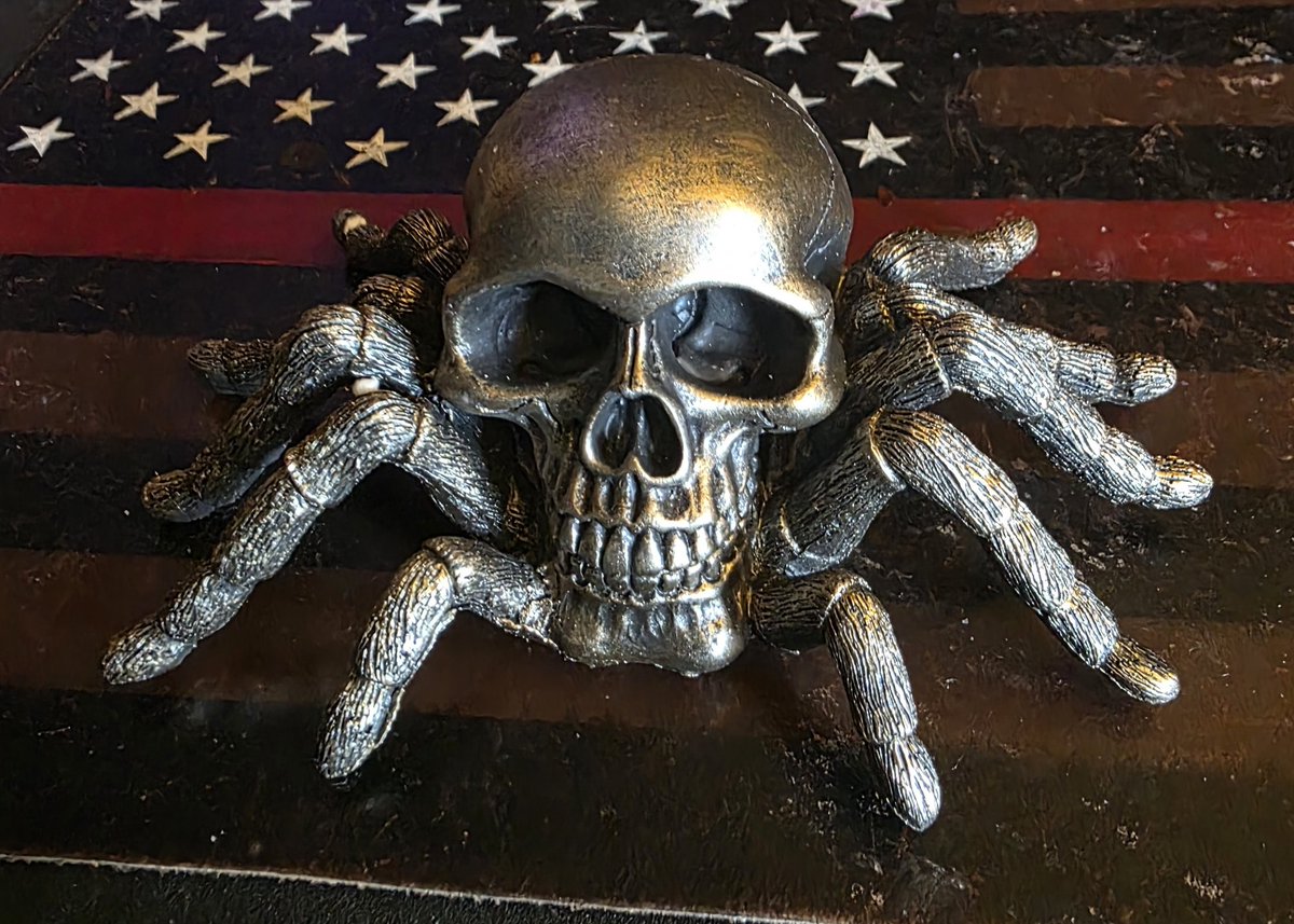 Got a new Tarantula.
Thanks, <a href="/LadyBubba1962/">MAC</a> .