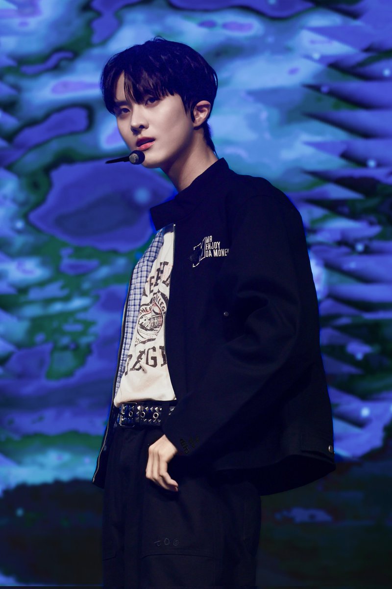 260228 🐰

월요일도 힘내보쟈

#TheKingDom #더킹덤 #TKD #아이반 #IVAN #박유성