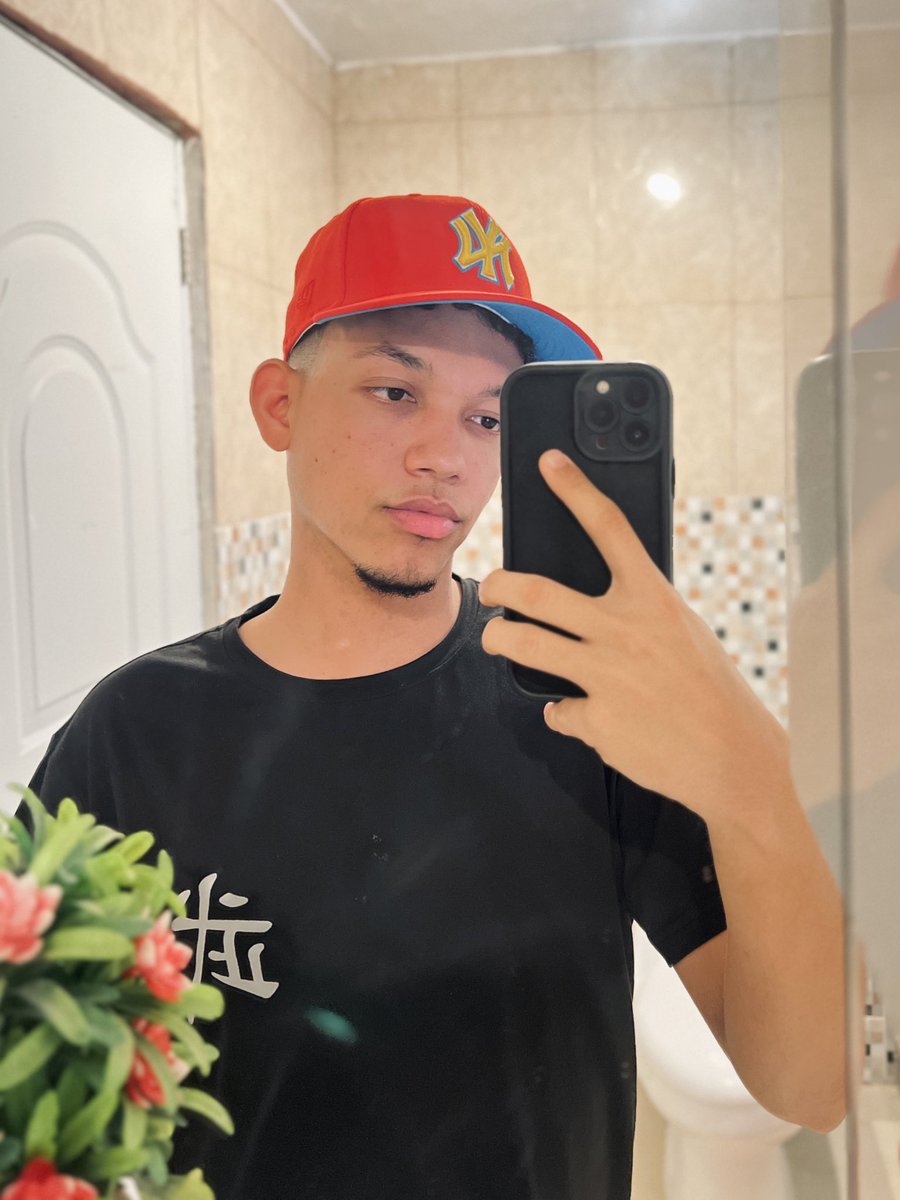 Kelbinson Holguin tweet media