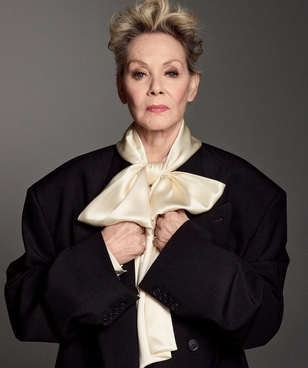 no context jean smart tweet media