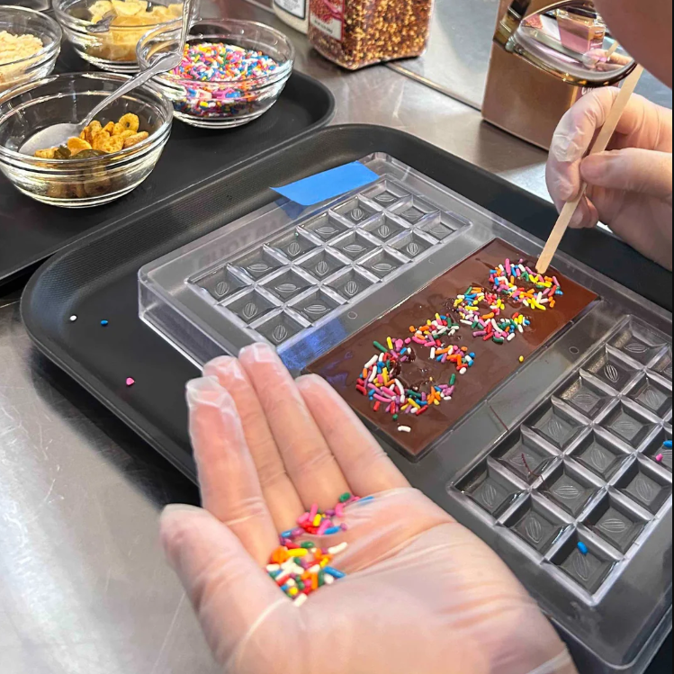 All Classical Radio tweet media