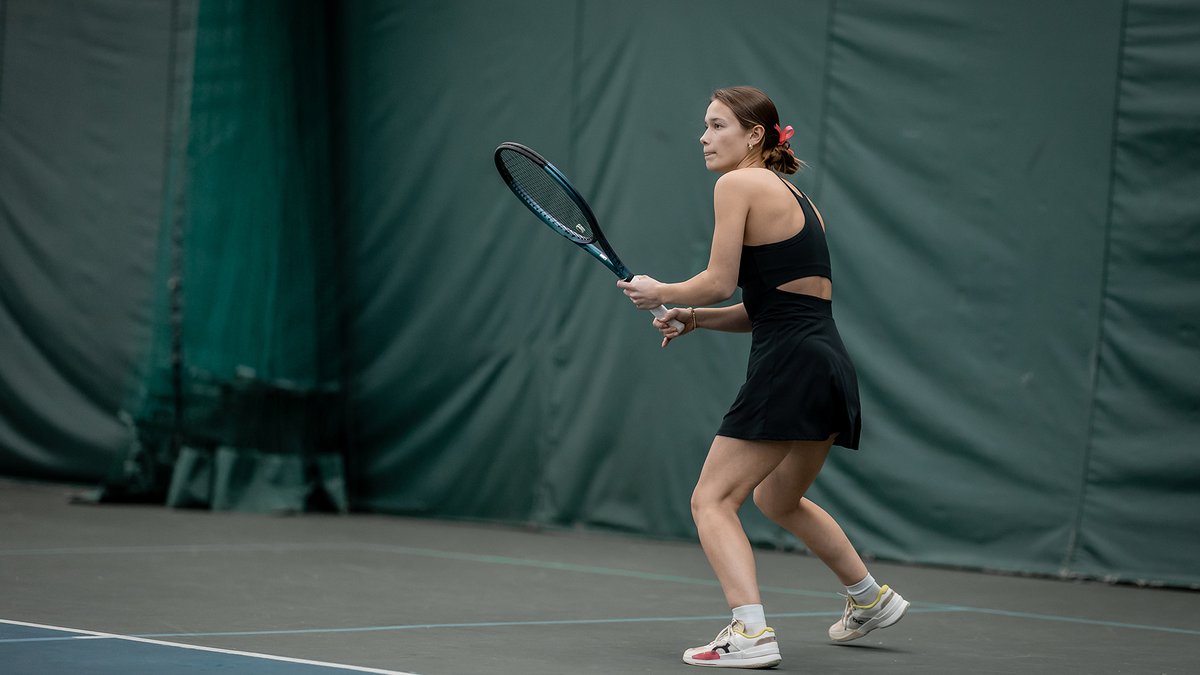 RECAP: The Yellowjackets opened their Florida trip with loss to Emerson College. 

Read: bit.ly/4dbtyH3

#WeAreSuperior