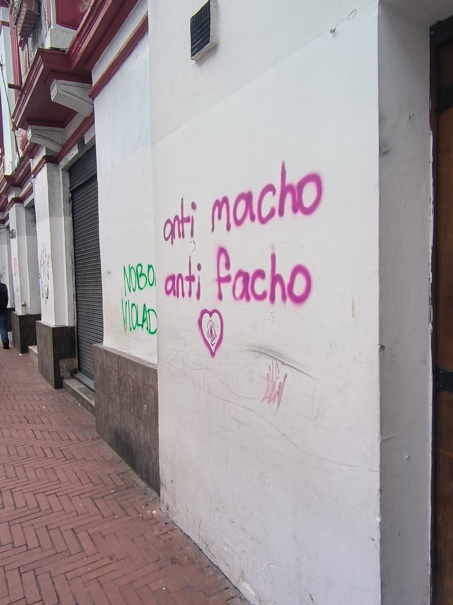 Que maravilla como luchan contra el patriarcado una docenas de gordas frustradas.