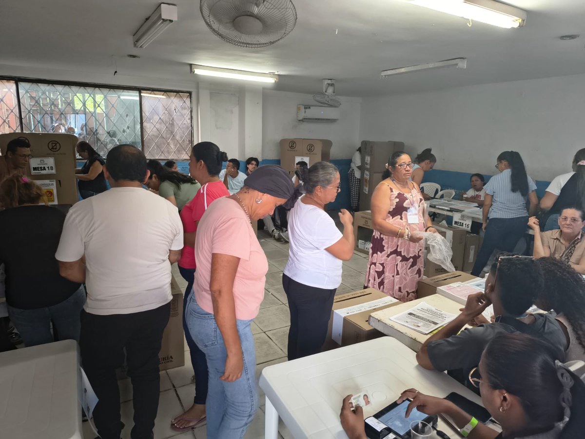 personeriasol's tweet photo. PERSONERÍA MUNICIPAL DE SOLEDAD LIDERA JORNADA DE TRANSPARENCIA Y GARANTÍA DEL DERECHO AL SUFRAGIO
#PersoneriaDeSoledad #observatorioddhh #DerechosHumanos #ministeriopublico #DDHH #Dih #paz #Elecciones2026 #soledadatlantico
https://t.co/ZLm1aBJfH9 https://t.co/KSA2E532Lb
