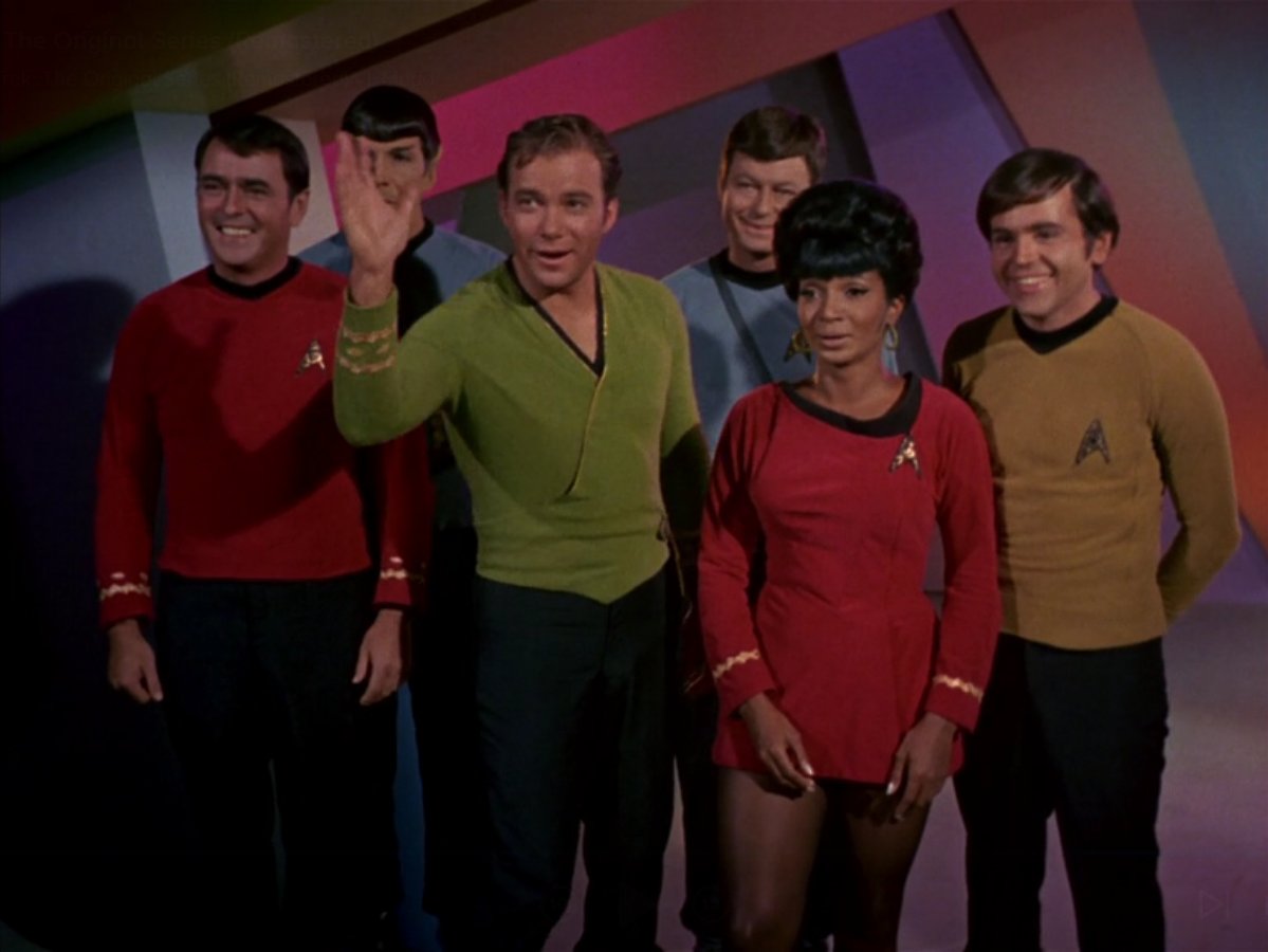 trekpolitics's tweet photo. This week on #TrekPolitics it's "I, Mudd" -- another problematic and, frankly, gross Harry Mudd episode in which we learn he's been having sex with 500 female androids somehow. Mary and I break it all down. Stick around for #Bobservations!
https://t.co/UyD1kB35dY https://t.co/crFfImeVmK