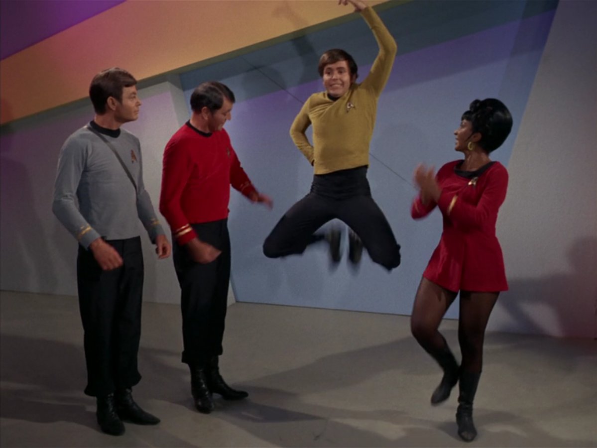 trekpolitics's tweet photo. This week on #TrekPolitics it's "I, Mudd" -- another problematic and, frankly, gross Harry Mudd episode in which we learn he's been having sex with 500 female androids somehow. Mary and I break it all down. Stick around for #Bobservations!
https://t.co/UyD1kB35dY https://t.co/crFfImeVmK