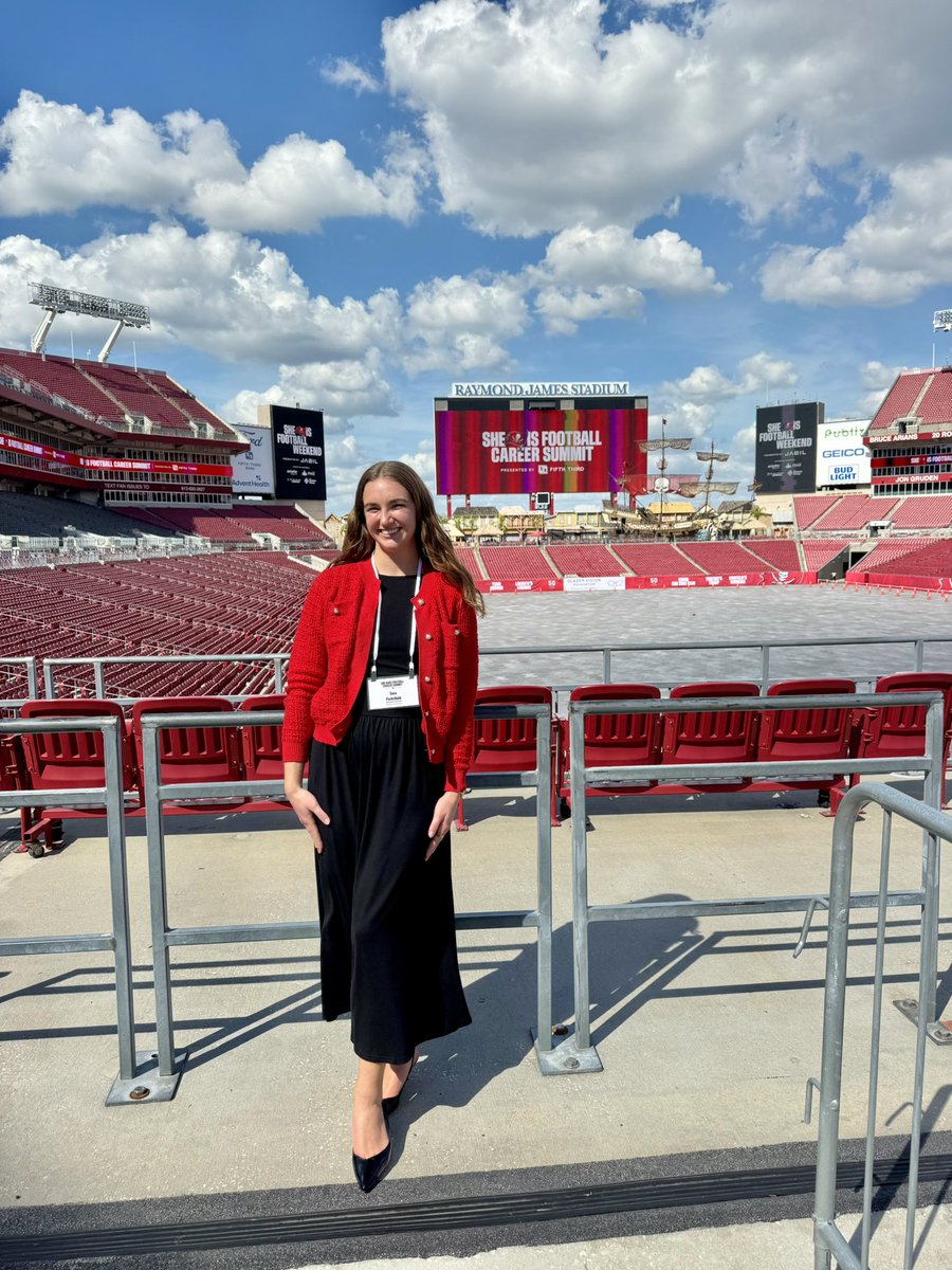saraparksvold's tweet photo. Inspired after attending the She Is Football Summit presented by @Buccaneers. Hearing women share their journeys and challenges was a powerful reminder why representation in sports matters.
Grateful for the connections and the amazing women lifting each other up. 
#SheIsFootball https://t.co/WEA1yAsaK5