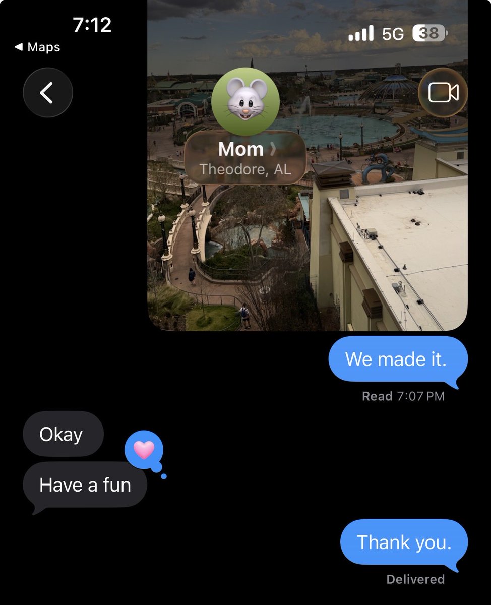 BobbyConwell's tweet photo. I just realized my mom texts the way I imagine Mario would. https://t.co/aEpW6Vda0c