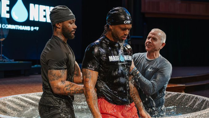 Three years after nearly dying on the field, NFL star Damar Hamlin was baptized.

"I didn’t have the season I wanted, I had the season I needed. I slowed myself down. I got right with God."

Everything happens for a reason.