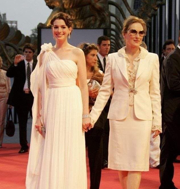 pl6zas's tweet photo. they kinda look like they just married each other https://t.co/nZCpxPm3Rl