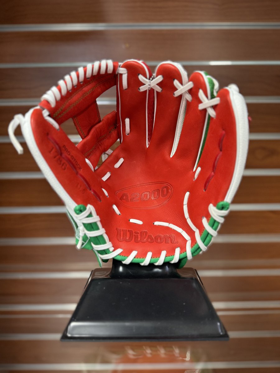 wilsonballglove's tweet photo. Viva Mexico 🇲🇽 https://t.co/6eyXX8jnsj