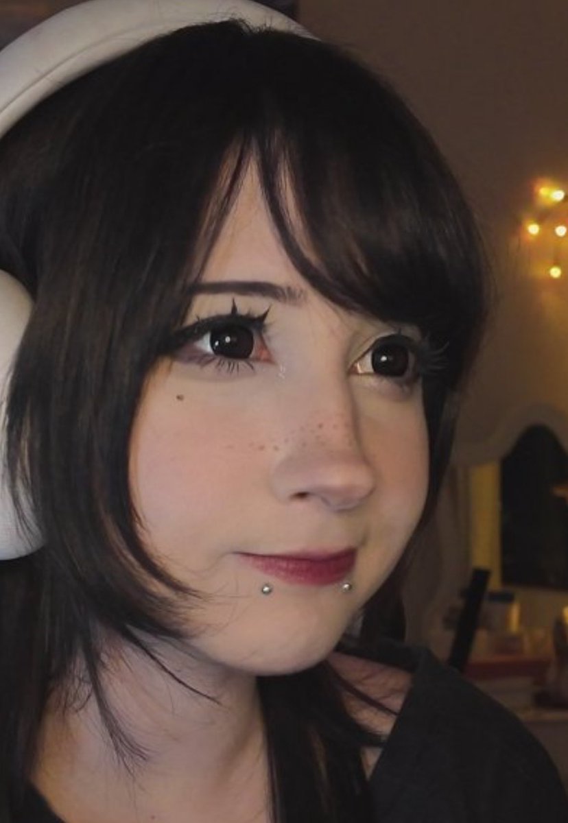 sleepinginspawn's tweet photo. @laniisu first i LOL’d           then i serioused https://t.co/CdAur8MHDO