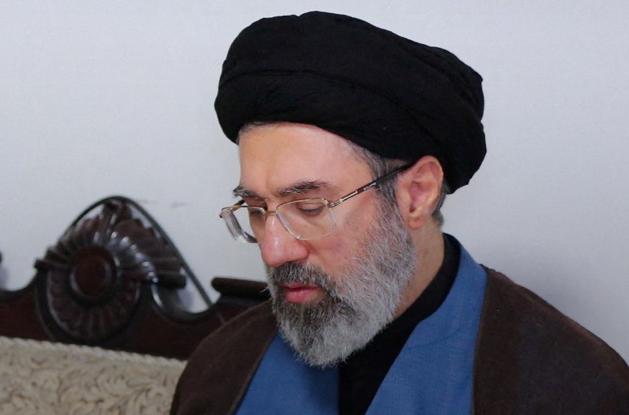 🇮🇷
❗️Rada Ekspertów wybrała Mojtabę Chameneiego nowym najwyższym przywódcą irańskiej Republiki Islamskiej.