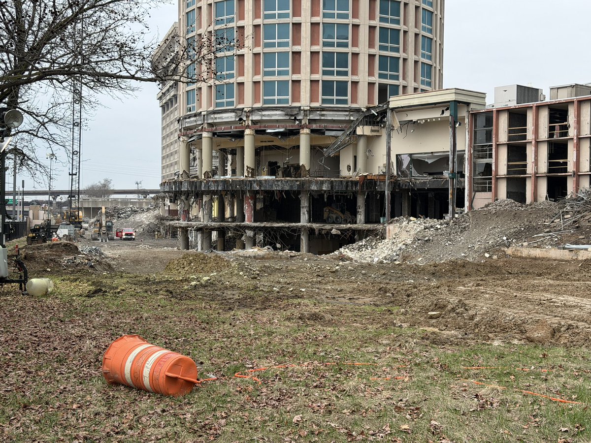 CityScene STL tweet media