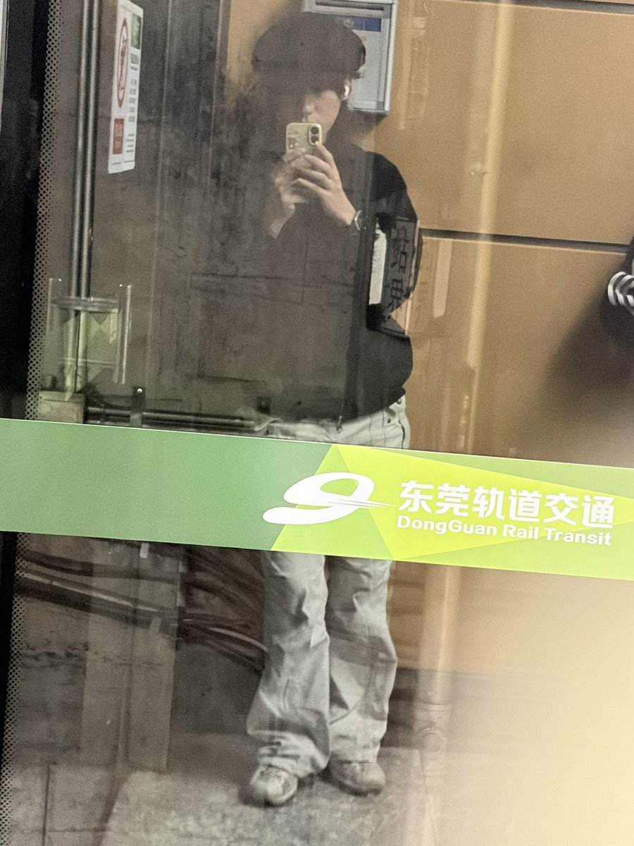 大耳帽兜 tweet media