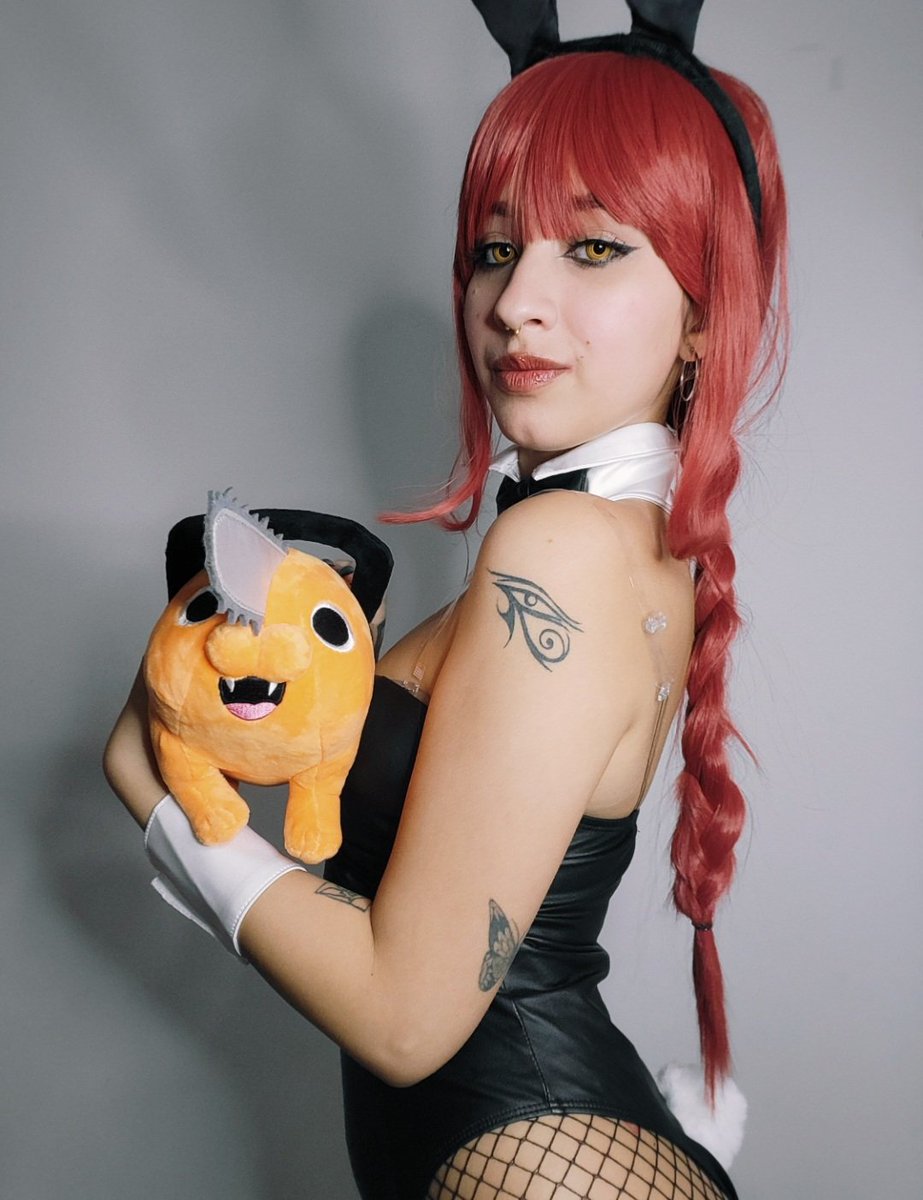 artemisaaa_28's tweet photo. Makima in a bunny suit 👀🐇
You can see it in my OF 
Subscriptions at 15% off and access to all my content 
https://t.co/XhU2jpeeV3

#makima #Bunnysuit #cosplay https://t.co/rfsNKCA9ru