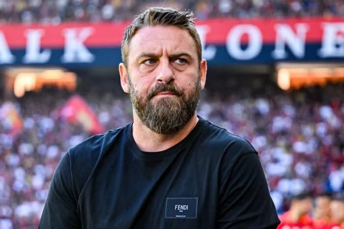 デ・ロッシ監督試合後のインタビュー

あなたは「ローマを勝たせるために生きてきたのに、今は倒そうとしている」と話しました。実際にそのとおりになりましたが、今日のお気持ちは？