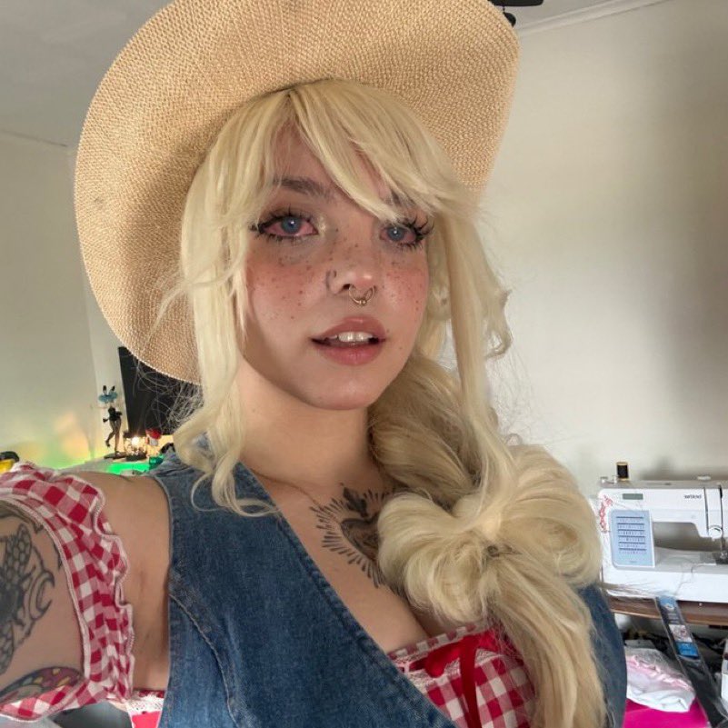 ⌜꩜: ᴍᴀʀɪᴀ ⌟ tweet media