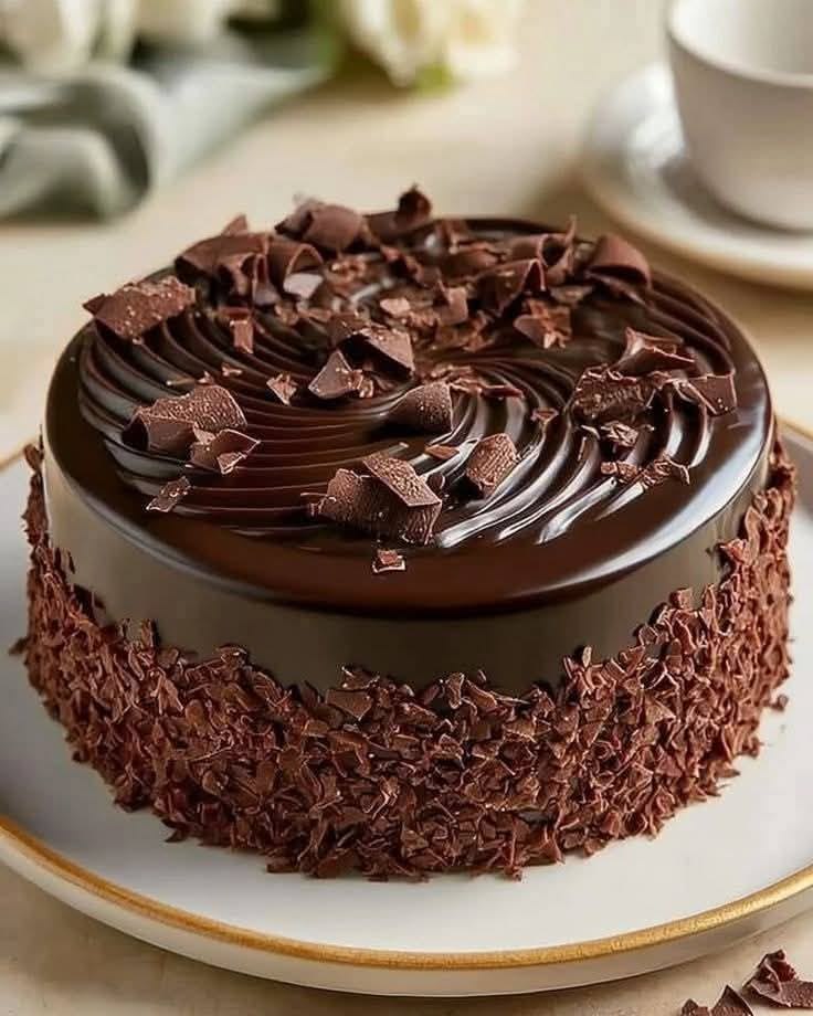 worldoffra35851's tweet photo. Dark chocolate cake
Yes or no? https://t.co/T1FGLpfDO5