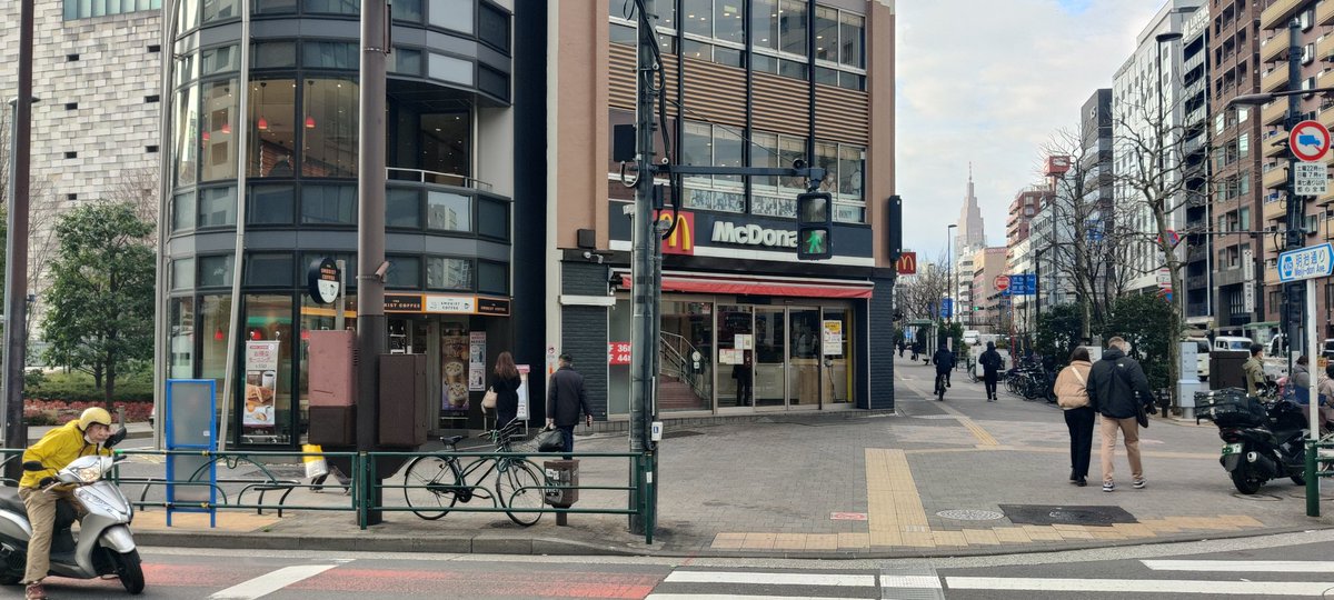 Per "Perolus" Hasselström tweet media