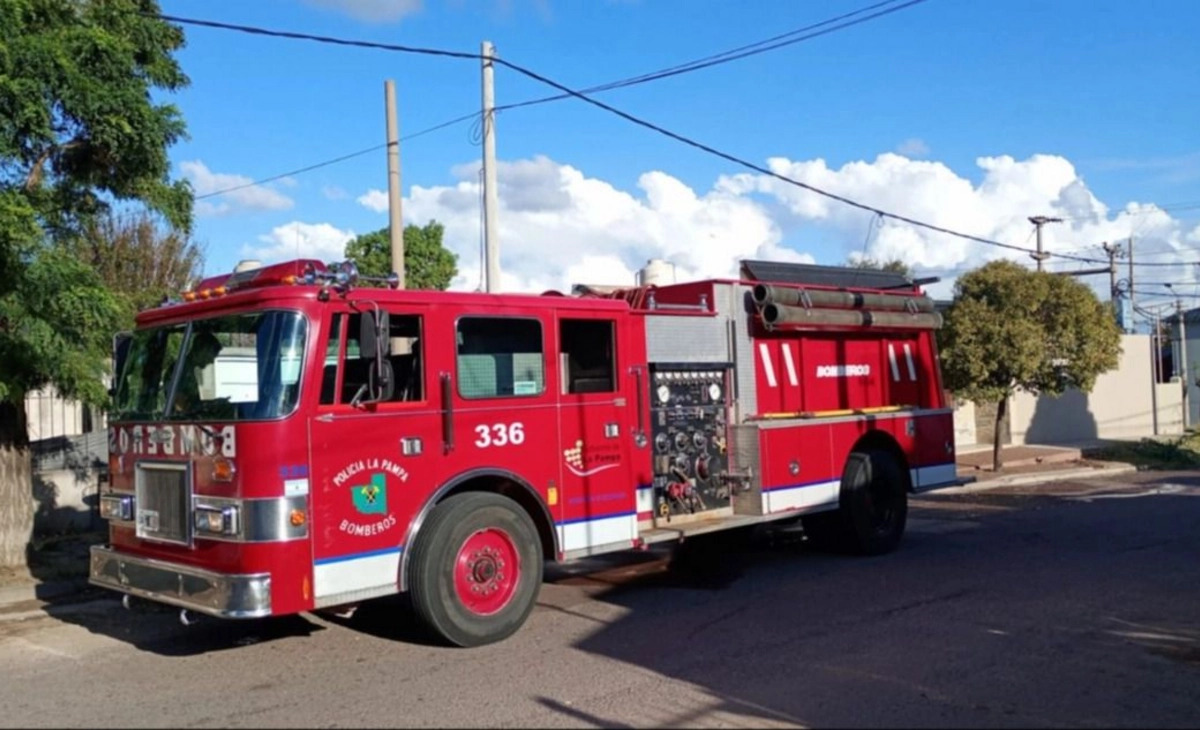Incendio en vivienda: Murió el hombre que fue rescatado laarena.com.ar/la-pampa/incen…