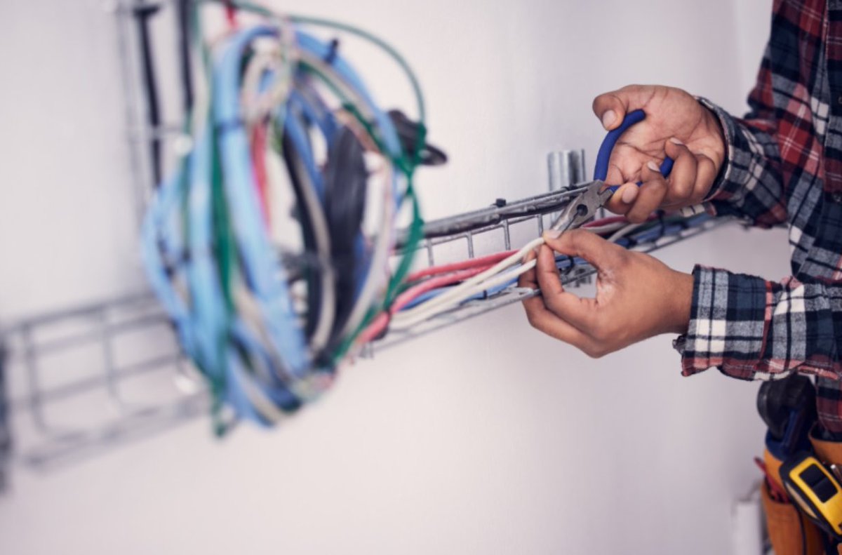 tasselline's tweet image. Strong infrastructure starts with professional wiring ⚡

Proper electrical installation prevents overload, reduces risks, and supports future expansion 🔌🏢

Explore expert insights on wiring &amp;amp; cabling services here:

👉 Read more: tasselline.com/electrical-wir… 

#ElectricalWiring