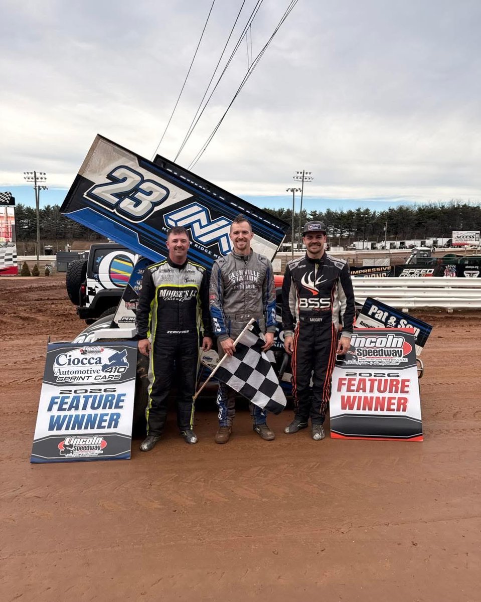 XXXRaceCo's tweet photo. Way to go 2 in a row, congratulations Chase Dietz and Team on your WIN today at Lincoln Speedway!
#RaceHard #TeamTripleX #TripleXWIN https://t.co/wVWMXrWJmN