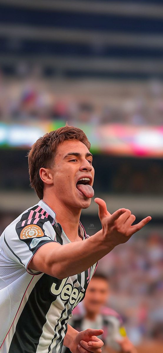 xCᴀᴀsTʀᴏᴏ tweet media