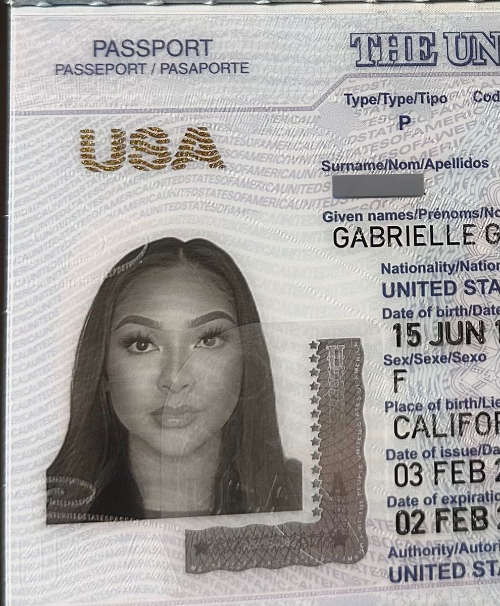 my passport pic kinda ate