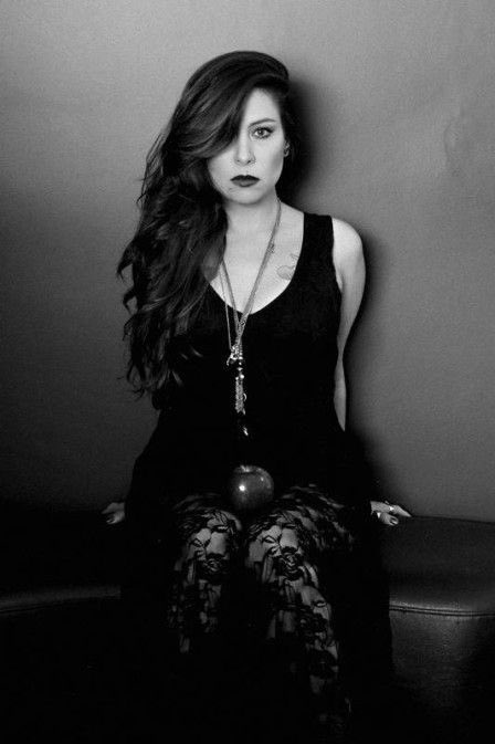 MELekamll's tweet photo. Rock é bom e eu gosto 
(Pitty) https://t.co/T8c7dG7hpQ