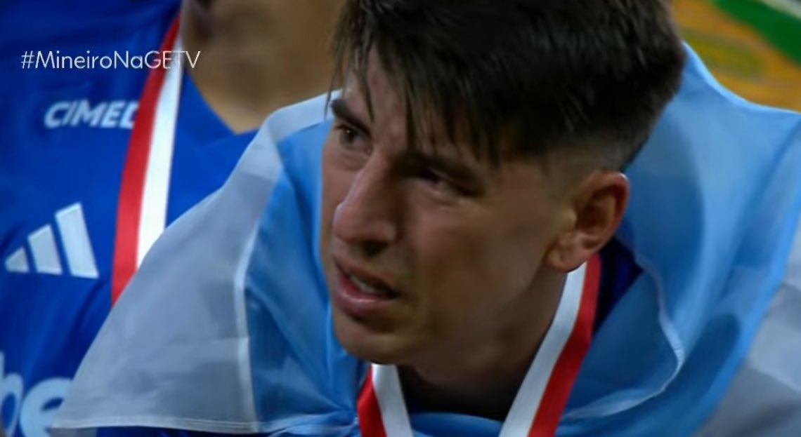 DESCEU O CACETE NO HULK E AGORA TÁ EMOCIONADO SENDO CAMPEÃO 

TE AMO VILLALBA