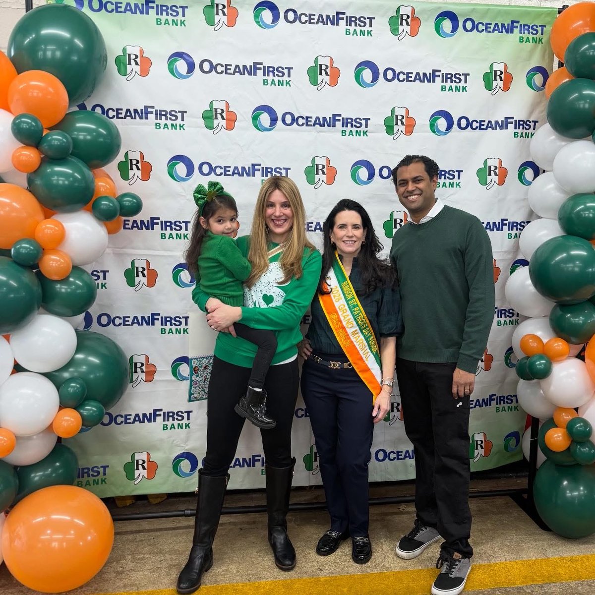 Vin Gopal tweet media