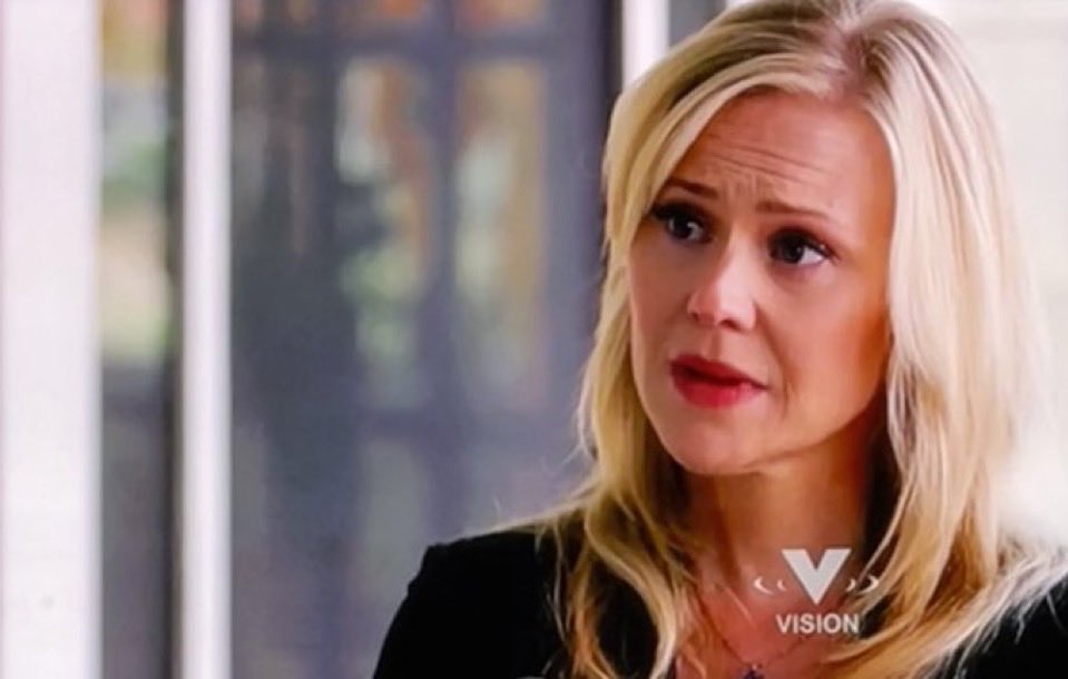 ChicadeeB's tweet image. “I have no plans to leave if it matters”

“It matters…” 🥹
@Eric_Mabius #KristintBooth 

#TBT #RenewSSD @MichelleVicary #POstables