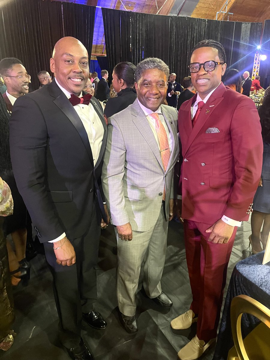 suptking's tweet image. Principals on the left, Board members on the right—all united in support of Lane College’s scholarship gala! 🐉✨ #LaneCollege #ScholarshipGala #HBCU