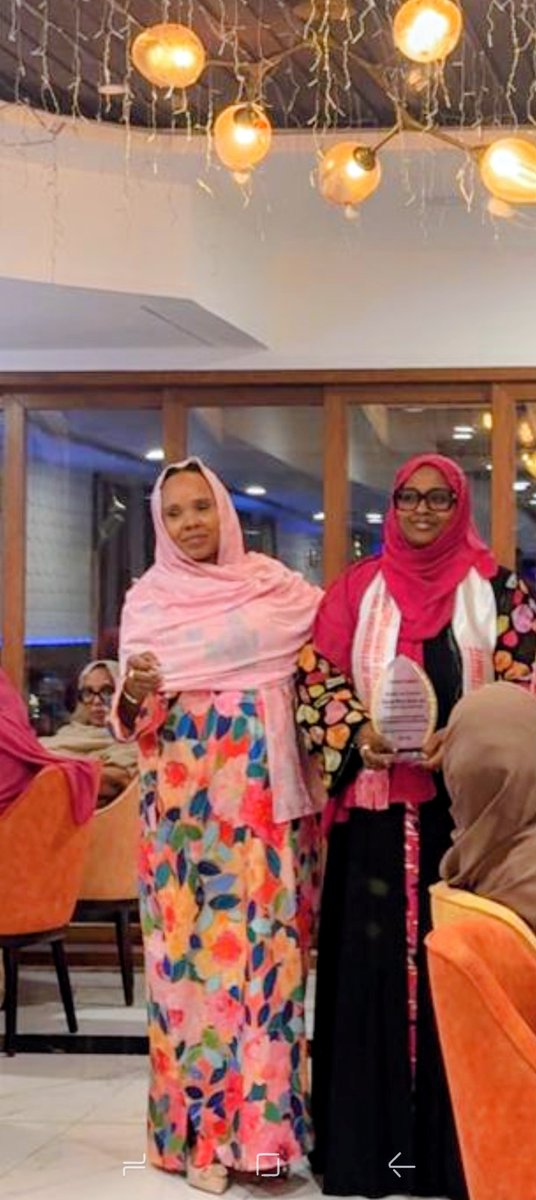 asliougoureh's tweet photo. À Djibouti la femme n’est pas célébrée uniquement le 8 mars mais chaque jour.

Quel plaisir de vous voir briller.

Joyeuse fête à toutes mes sœurs. https://t.co/JtpR9QAVAM