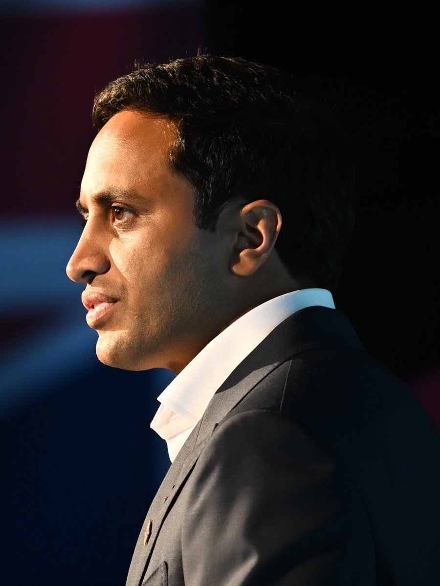 The Purple Pimpernel tweet media