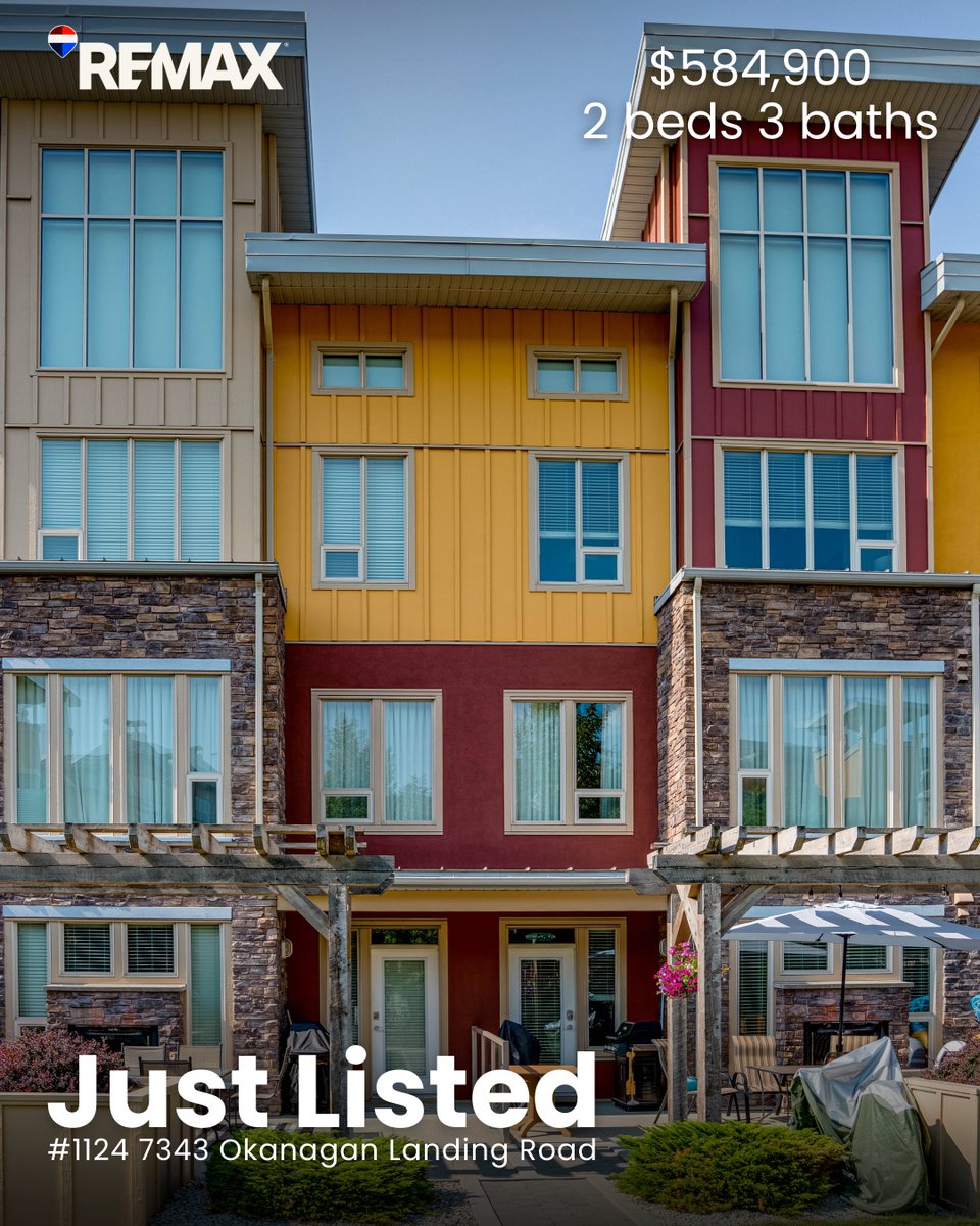 LisaSalt's tweet image. ✨ Lakeshore living at its finest on Okanagan Lake

🏡 This stunning 2-story condo features 2 bedrooms, a modern kitchen, and a two-sided fireplace connecting the interior and exterior living spaces

#JustAddSalt #SaltFowler #RemaxVernon #RealEstate #VernonRealtor