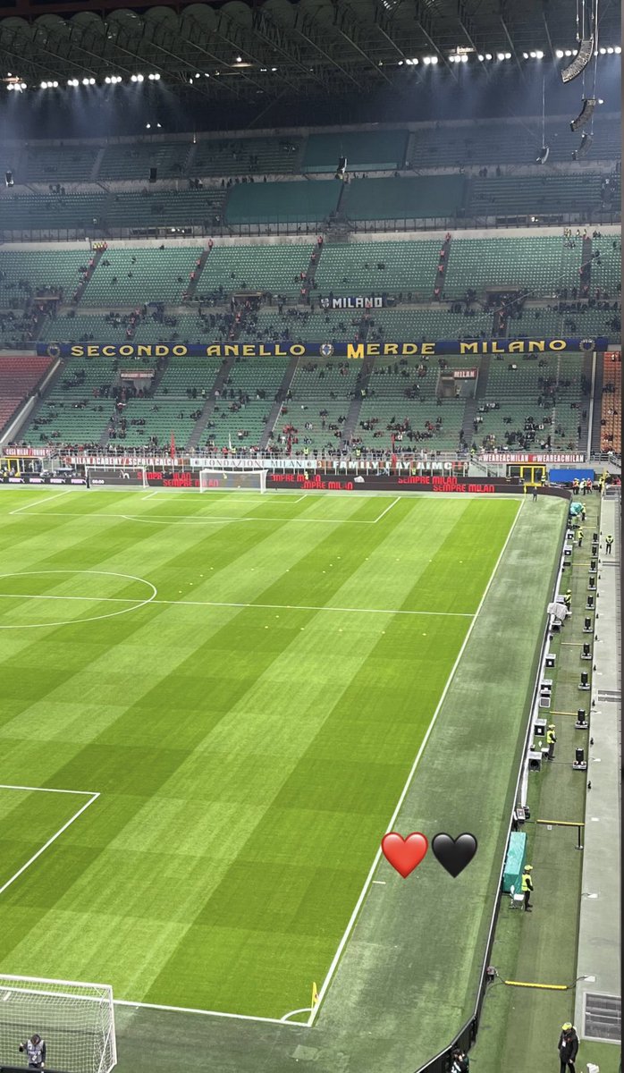 Ele Boss tweet media