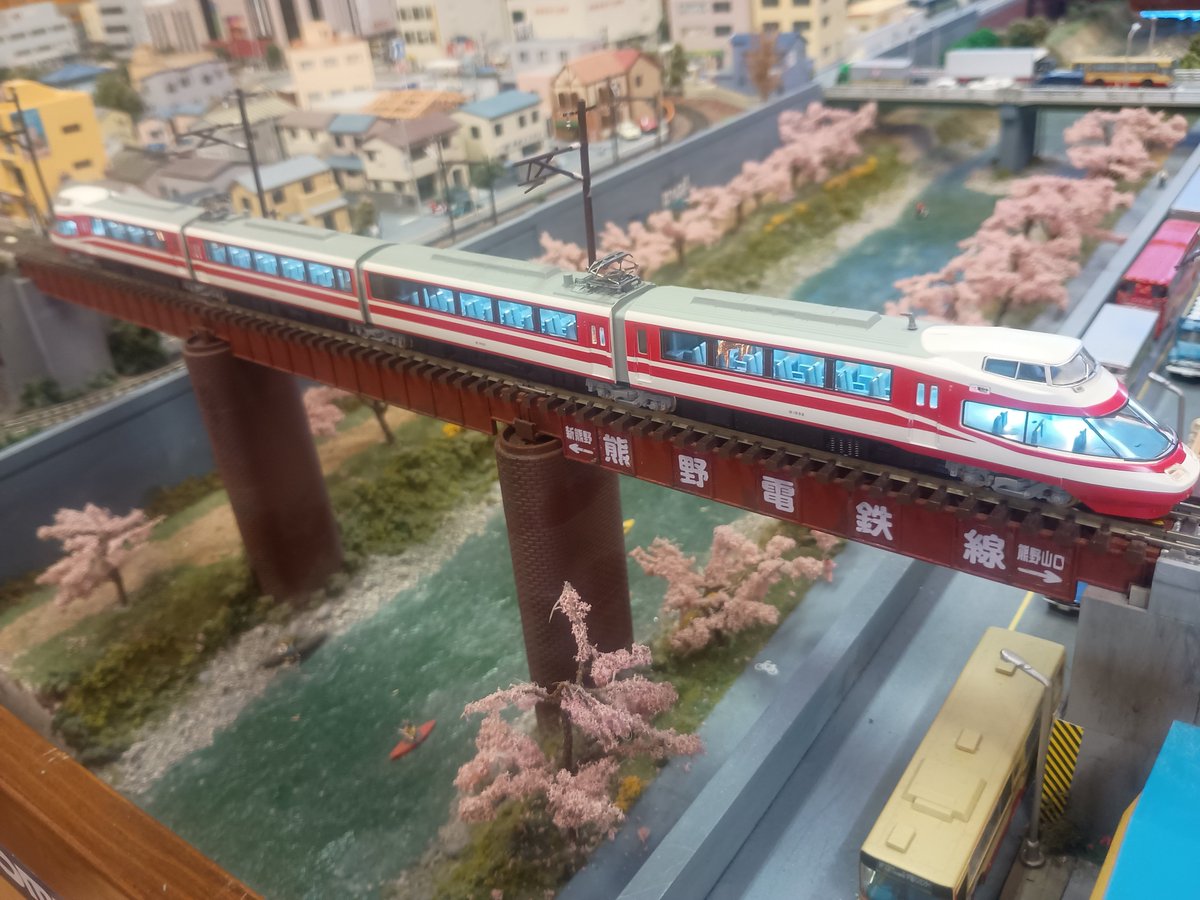 Bumin_haya tweet media