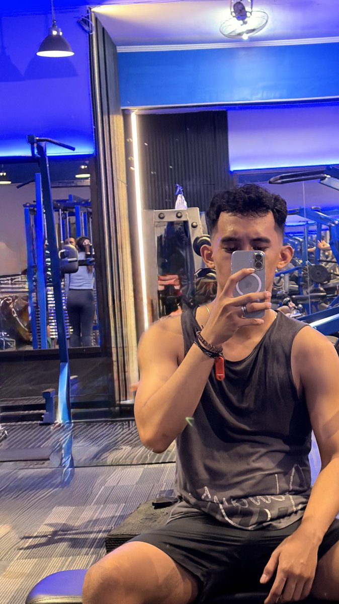 Raja👑 tweet media