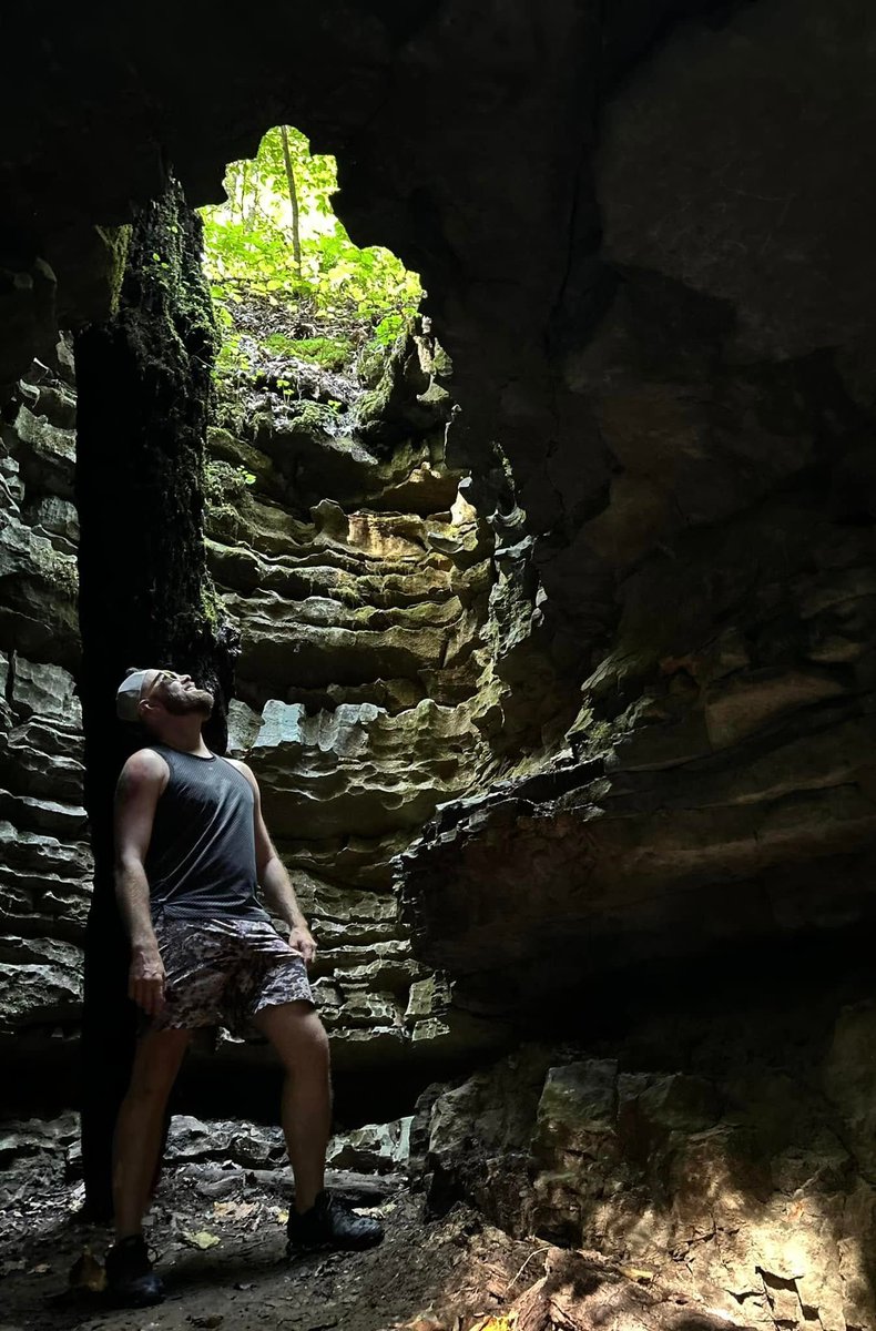 KYWeatherLab's tweet image. When life gets loud, I hit the trails for some quiet time! 
 
Nature = best therapist, EVER!

Follow my hiking adventures at instagram.com/scihiker/ on Instagram. 

#Hiker #SciHiker #ExploreKY #HikerLife