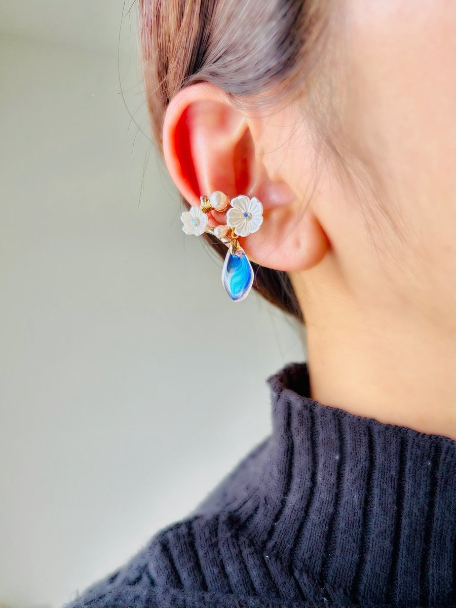 白い桜のイヤカフ🌸新作です♪
^ - ^

minne.com/items/44988936