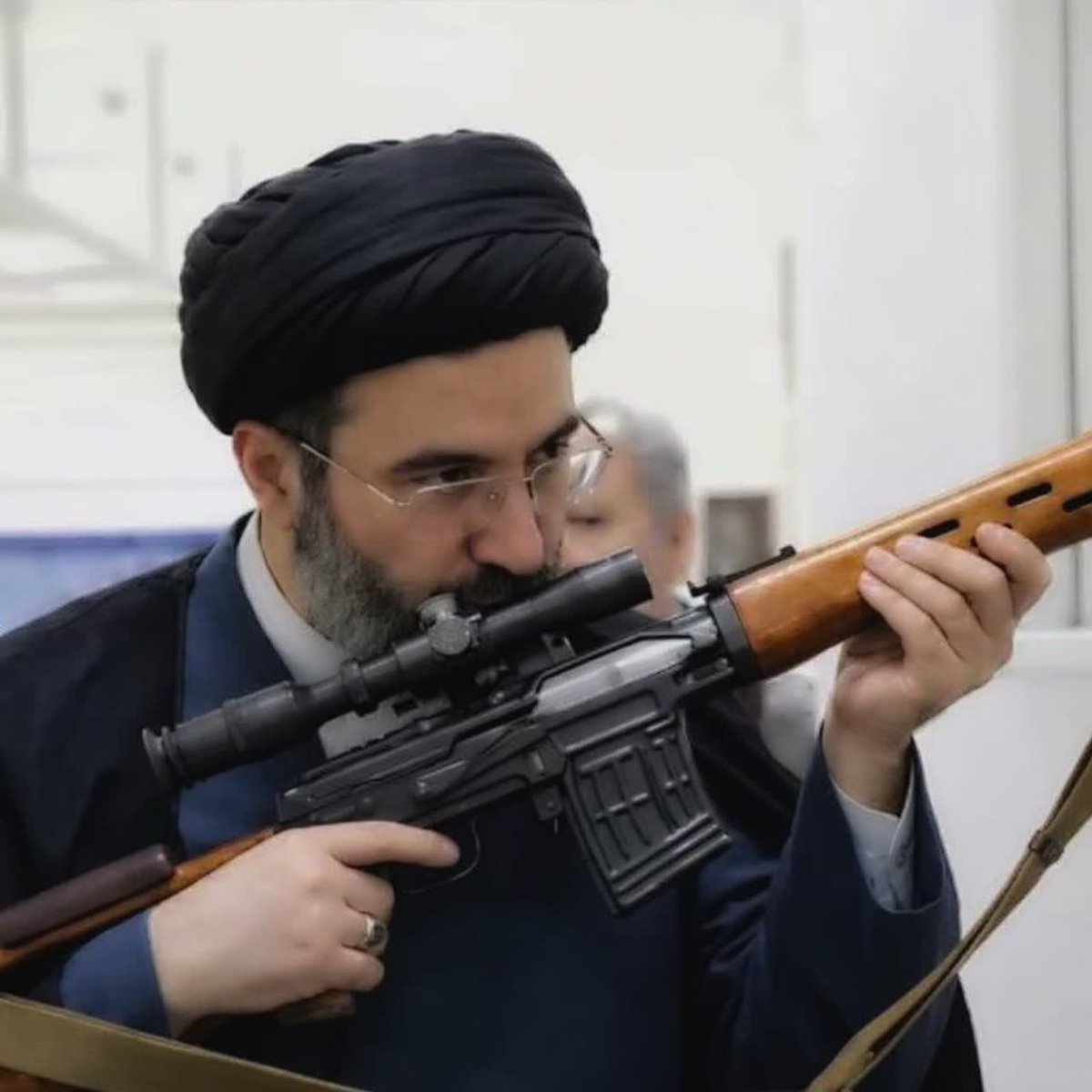 عمرم رو عمرت :))

#خامنه_ای_دیگر