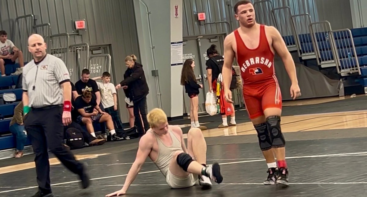 RimpTech's tweet photo. big Tony putting in the work.   Lost first round to eventual champ.  Won 6 matches to come back and get true 2nd!!! Showed some grit.  Maycee wrestled tough and got 2nd. Alex and Tayleigh both wrestled well and learned. @HoldregeWrestle https://t.co/24UaltQPhK